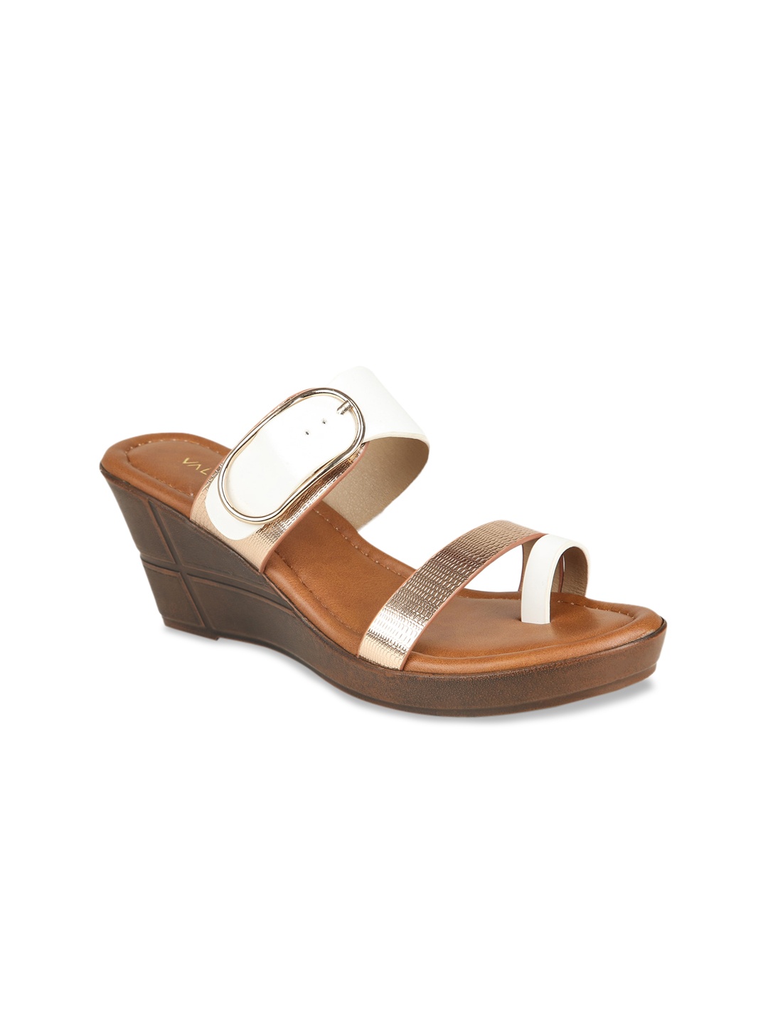 

VALIOSAA White Wedge Sandals