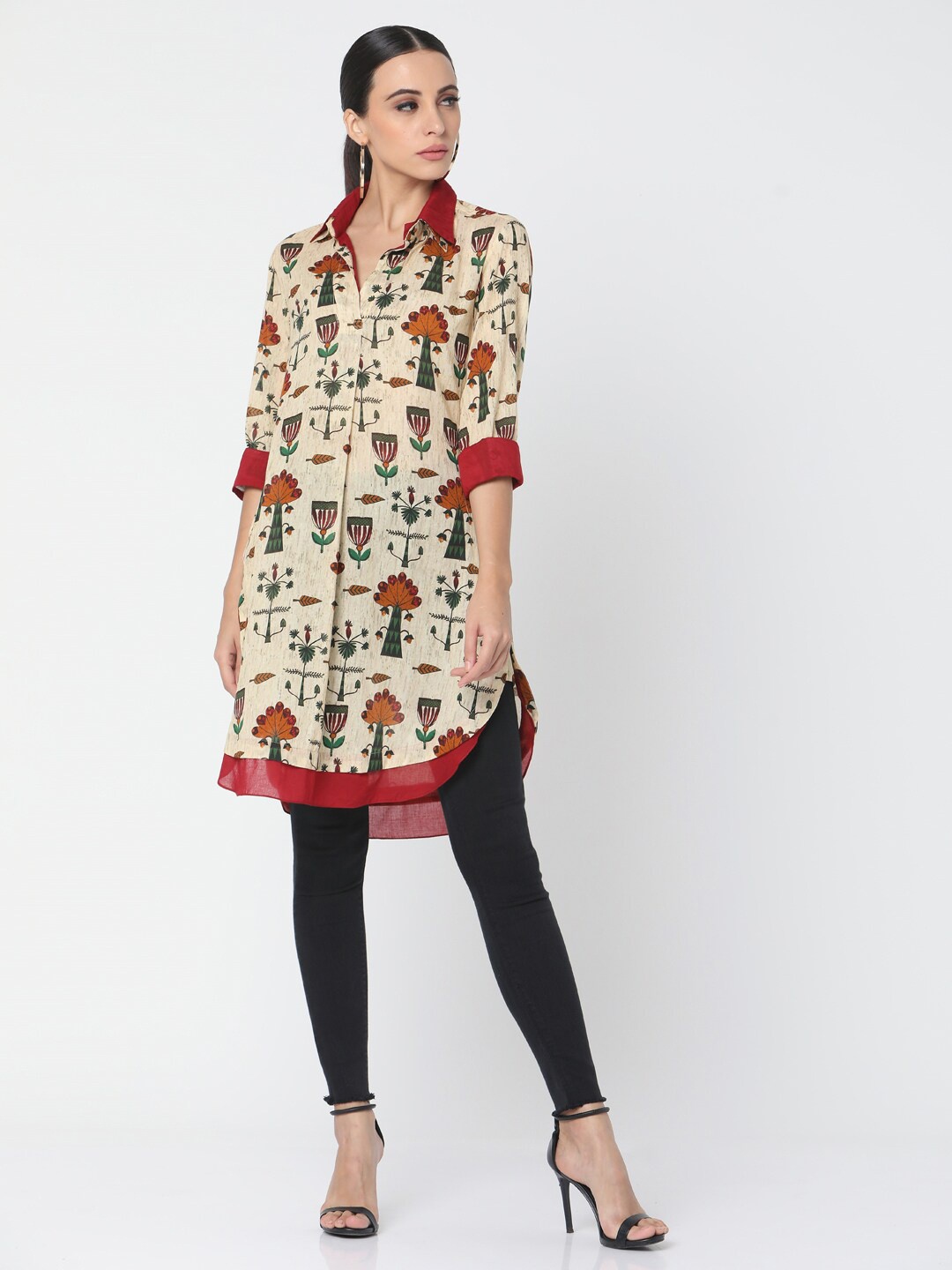 

Women Masaba Beige & Red Shirt Collar Printed Tunic