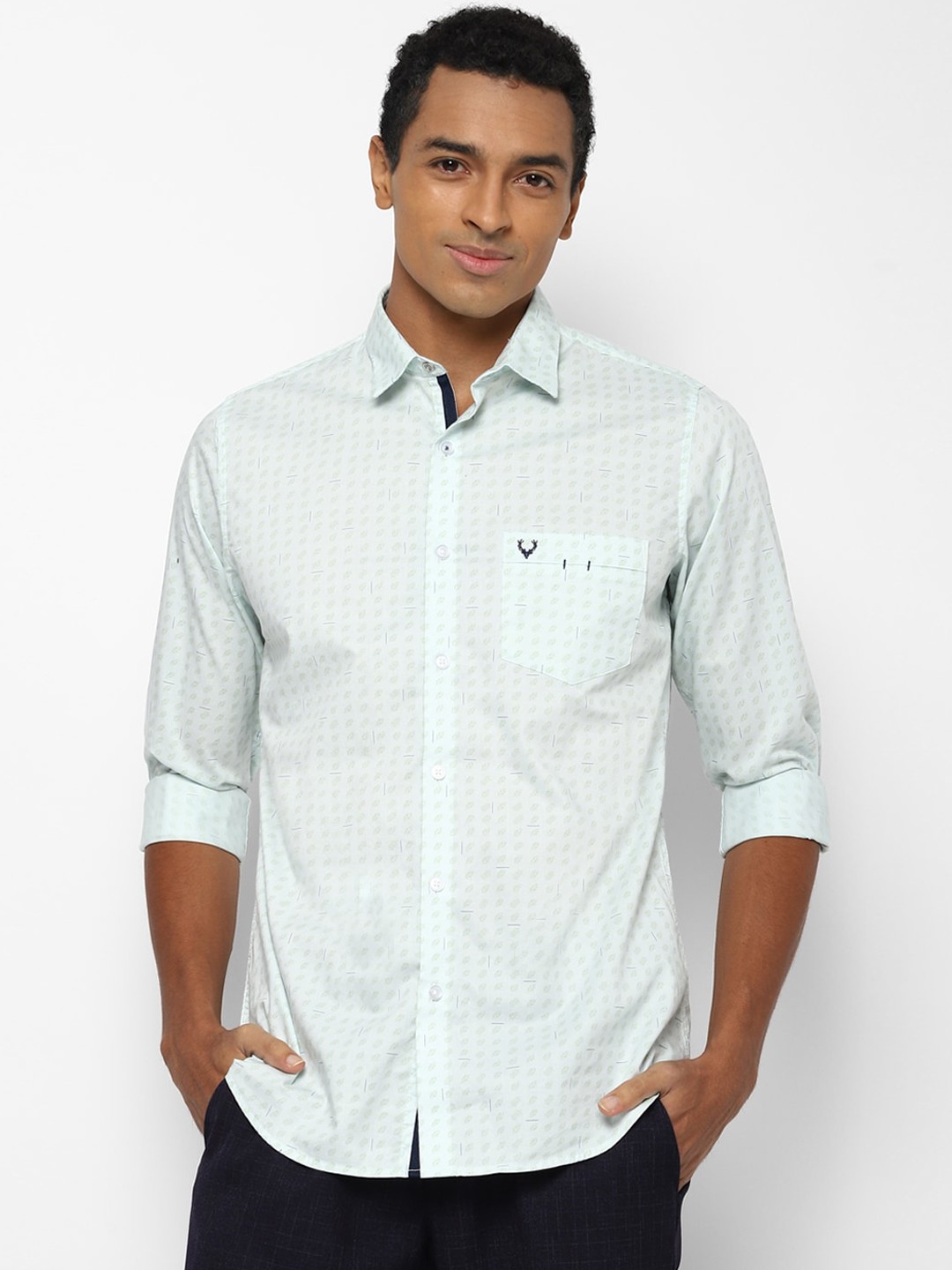 

Allen Solly Men Green Slim Fit Printed Cotton Casual Shirt