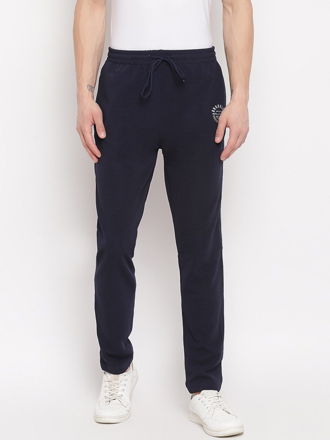 

Richlook Men Navy Blue Solid Slim-Fit Track Pants