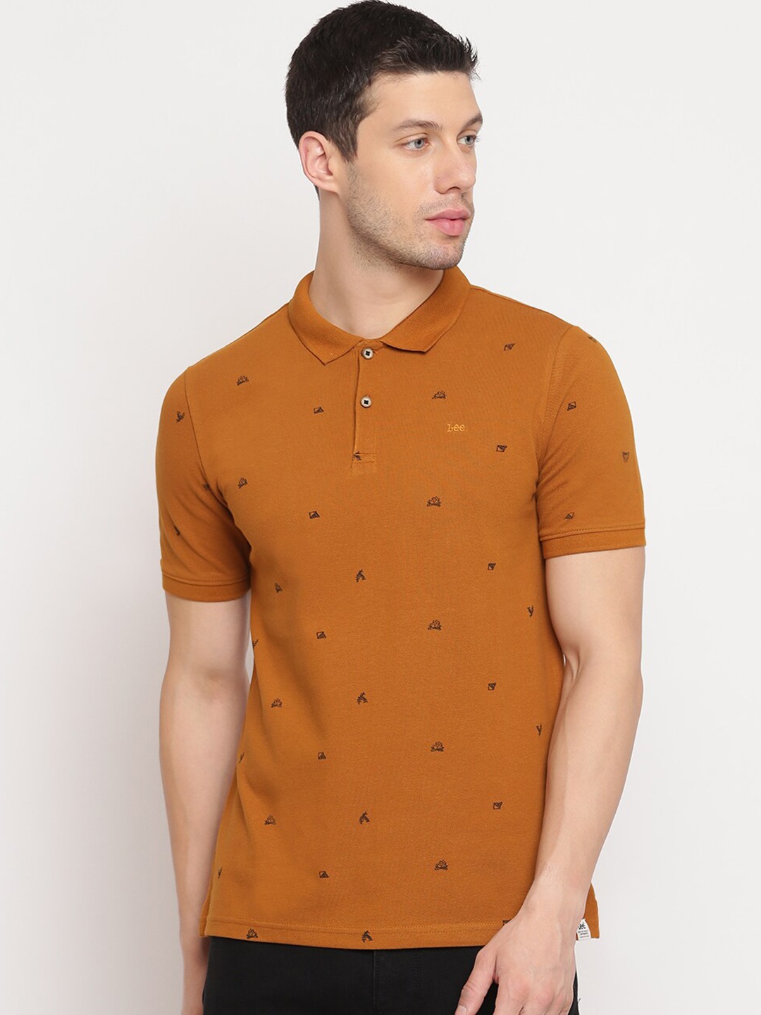 

Lee Men Brown Printed Polo Collar Slim Fit T-shirt