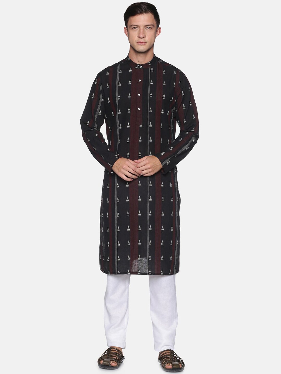 

Saffron Threads Men Black Geometric Printed Kurta