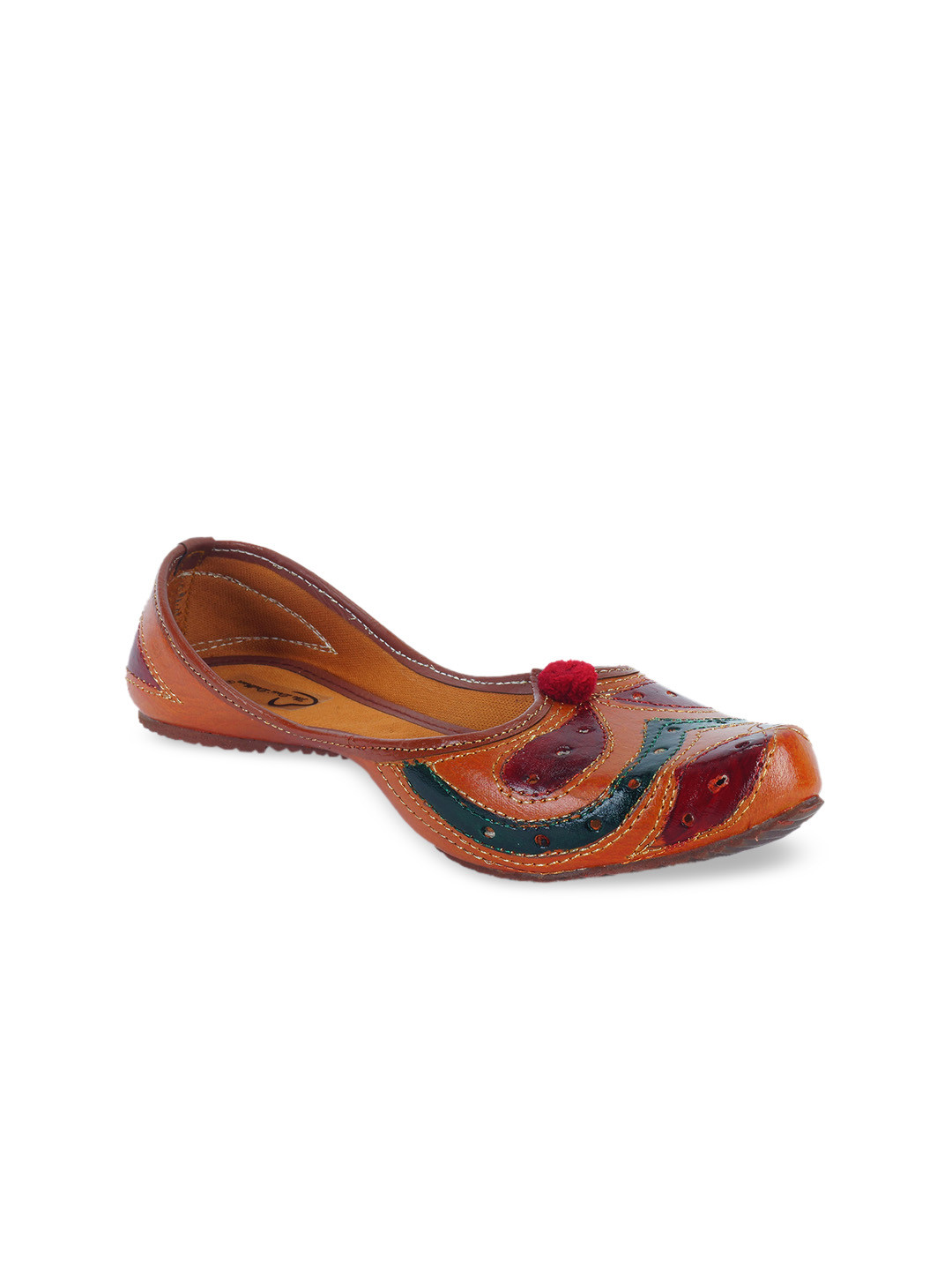 

The Desi Dulhan Women Brown Colourblocked Mojaris Flats