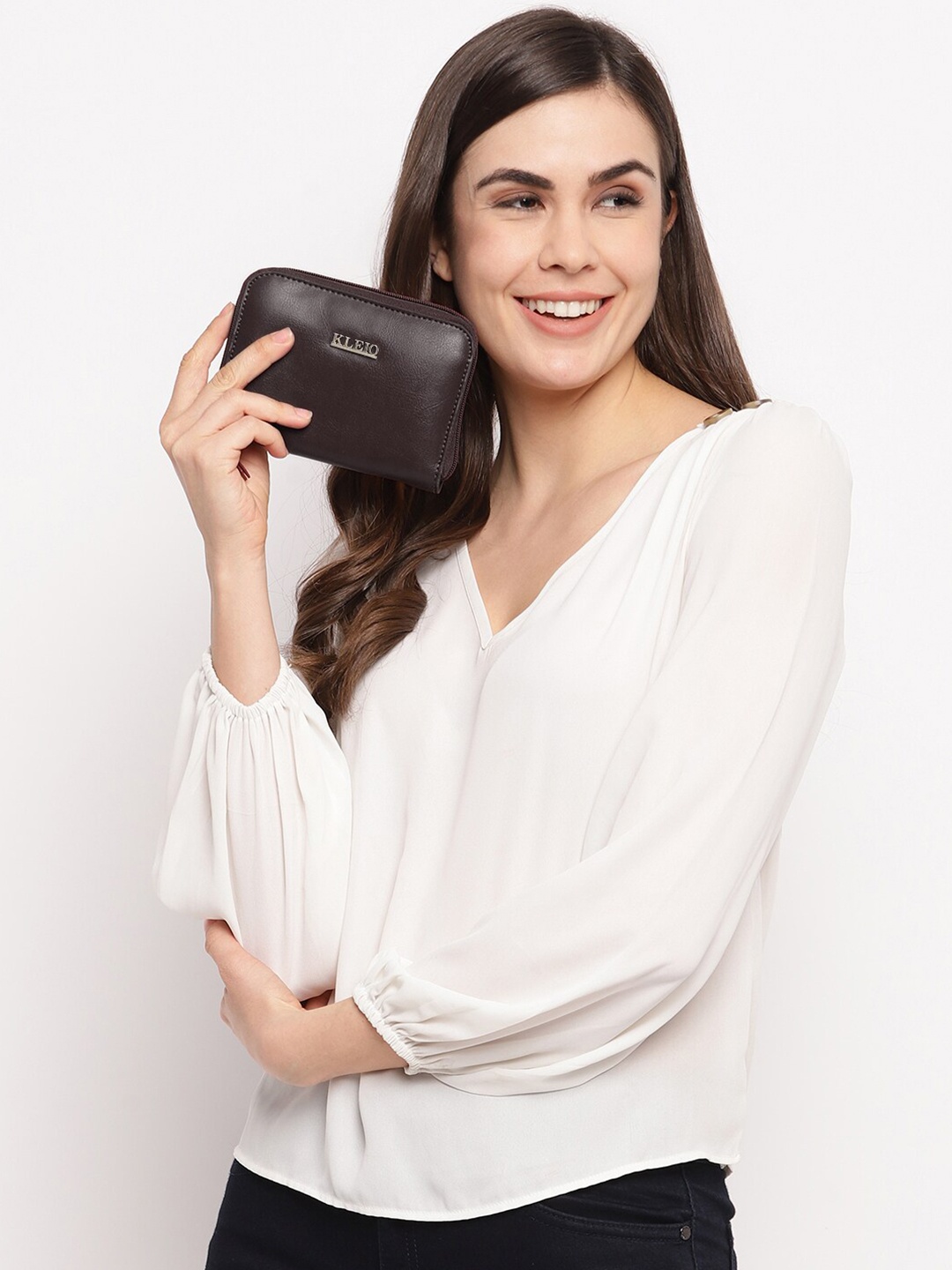 KLEIO Women Zip Around Wristlet Wallet, Coffee brown