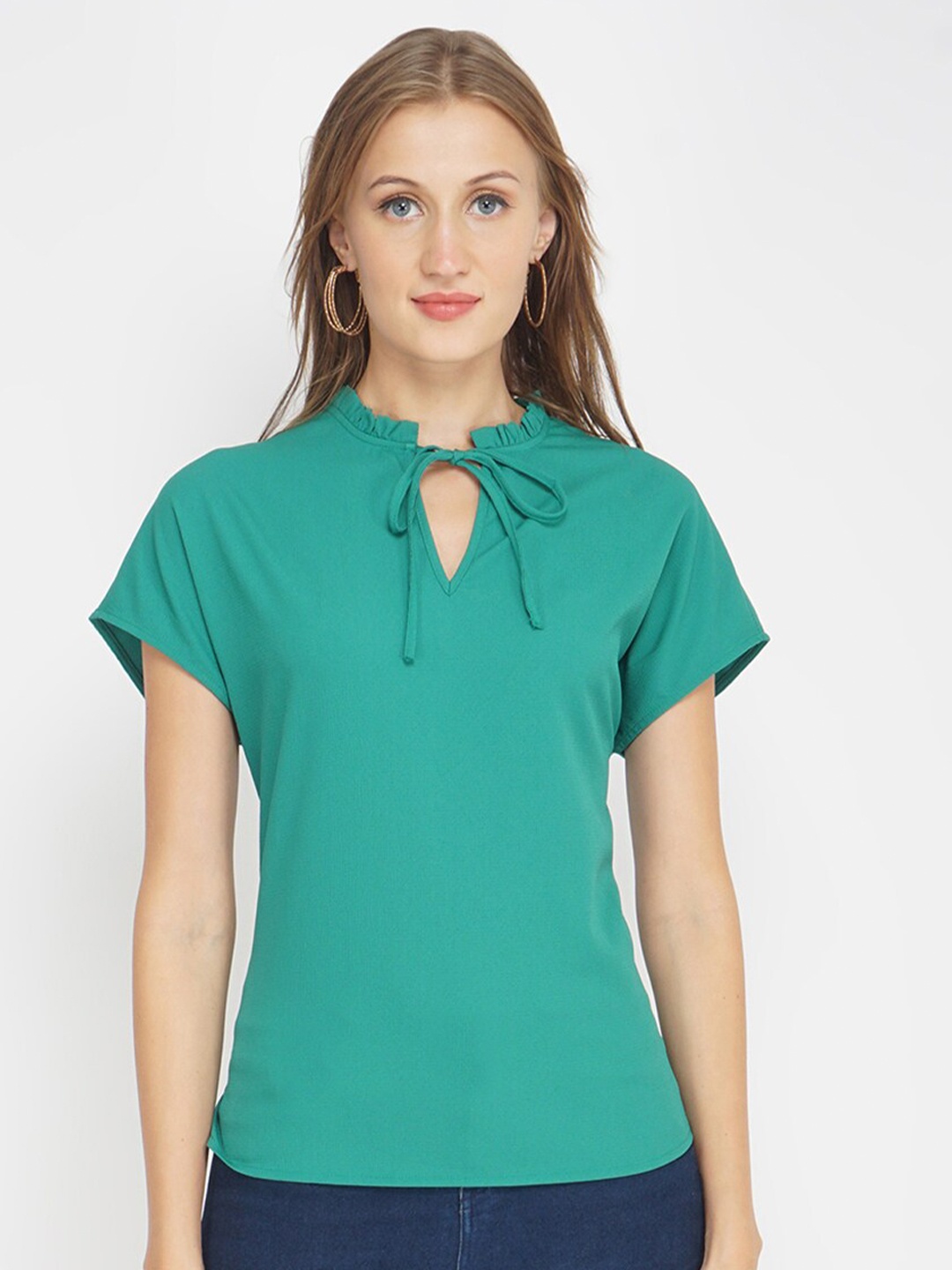 

Oxolloxo Green Tie-Up Neck Extended Sleeves Regular Top