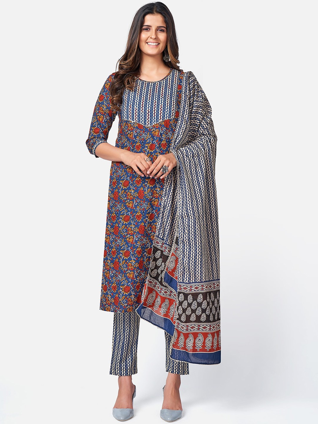 

Vbuyz Women Blue Ethnic Motifs Printed Kurta with Trousers & With Dupatta