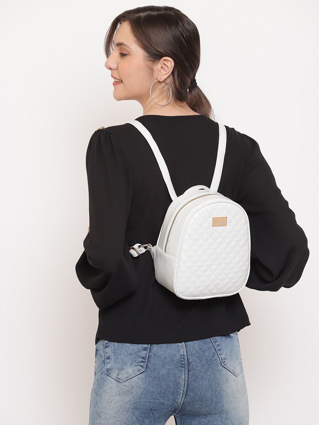 

KLEIO Women Quilted Multifunctional Sling Come Backpack, White