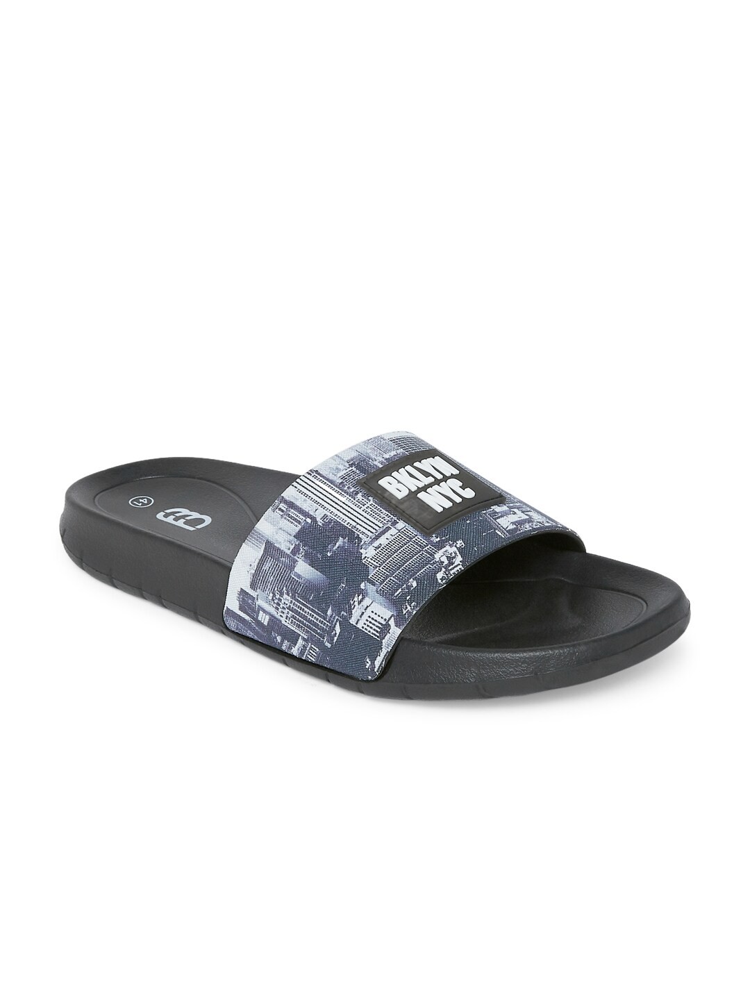 

Ajile by Pantaloons Men Grey & White Printed Sliders