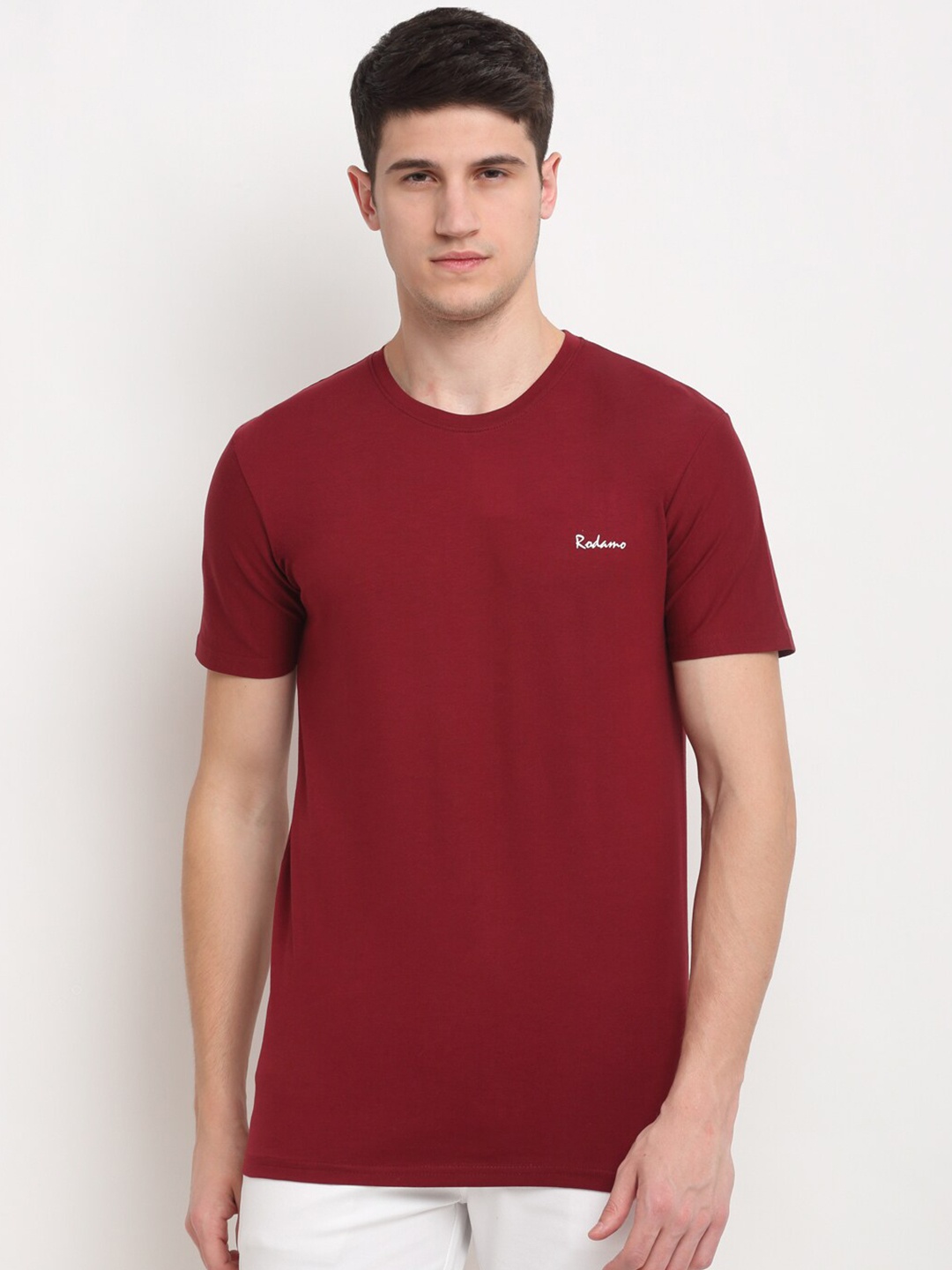 

Rodamo Men Maroon Solid Slim Fit T-shirt