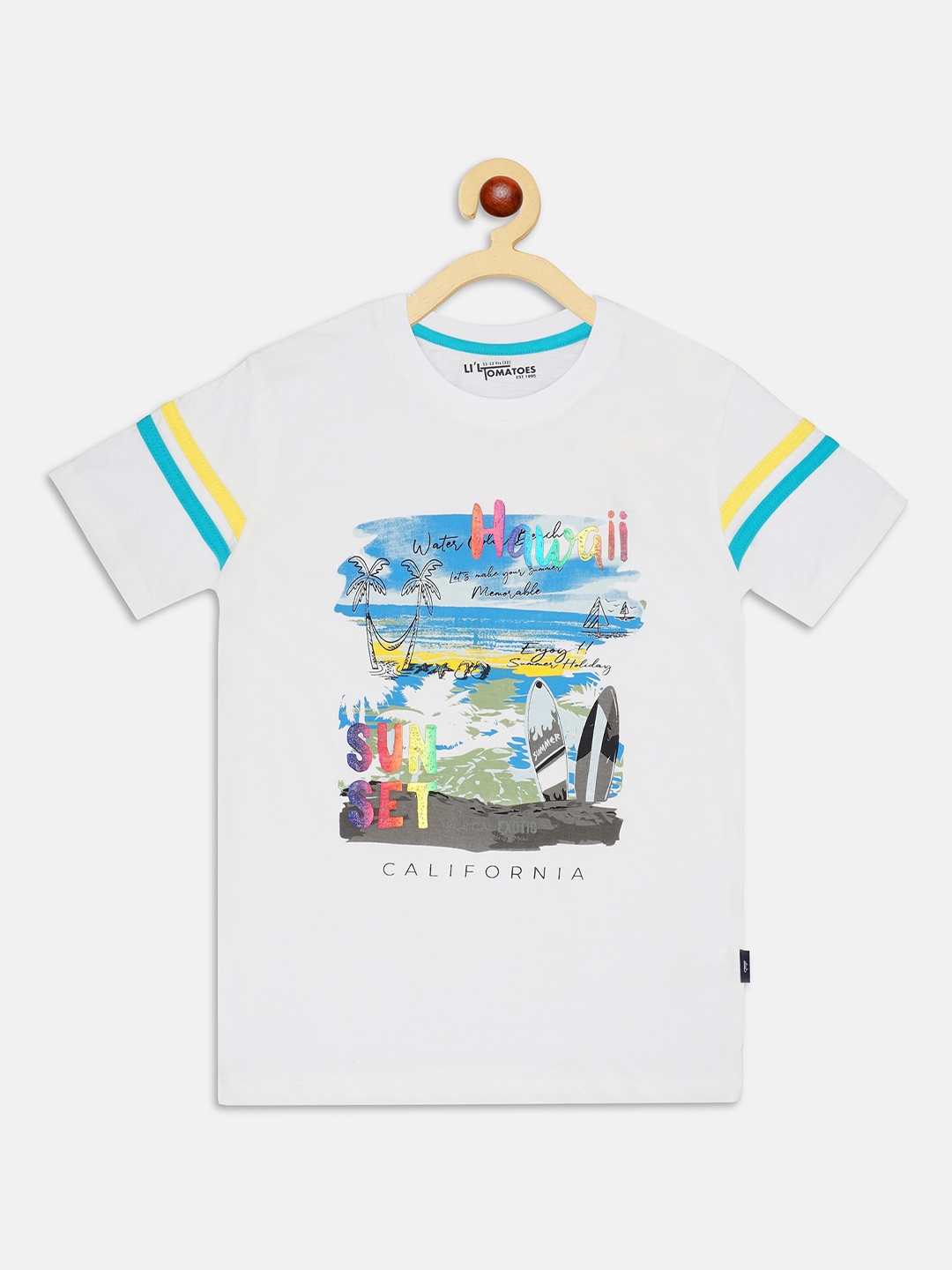 

Lil Tomatoes Boys White Printed Casual T-shirt