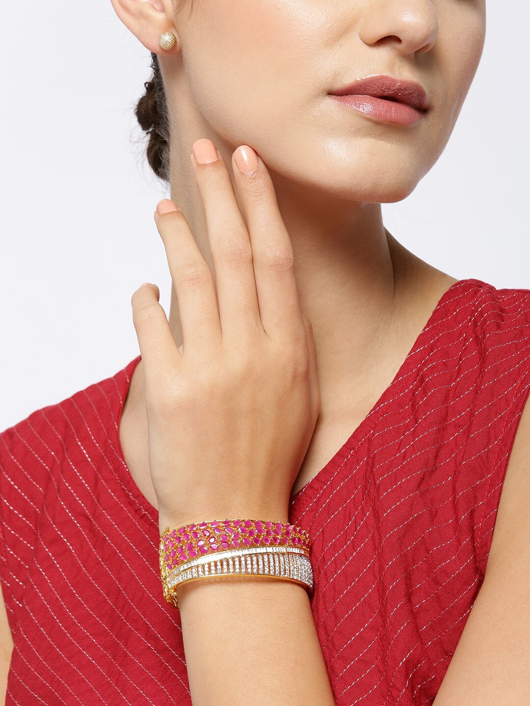 

Priyaasi Women Gold & White Brass American Diamond Handcrafted Gold-Plated Kada Bracelet