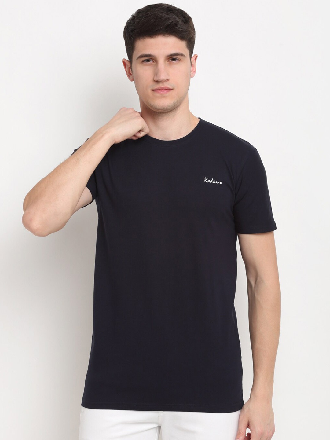 

Rodamo Men Navy Blue Slim Fit T-shirt