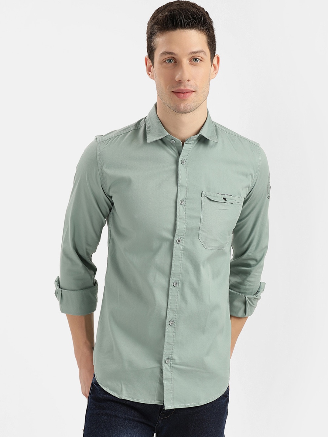 

V2 Value & Variety Men Green Slim Fit Casual Shirt