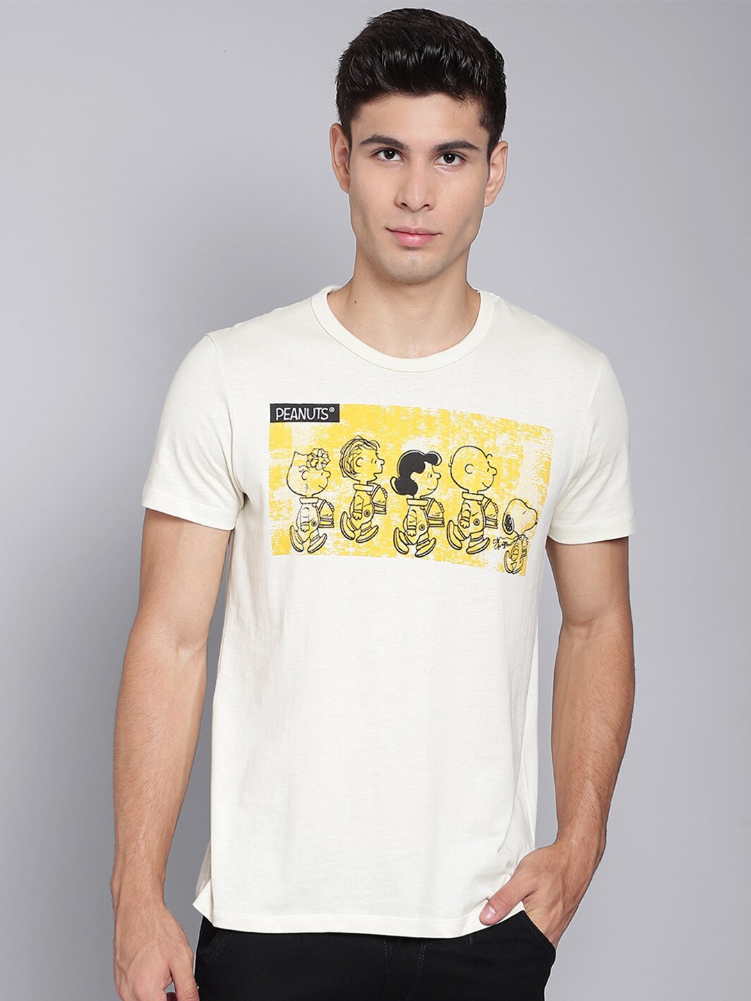 

Free Authority Men Off White Peanuts Printed Cotton Pure Cotton T-shirt