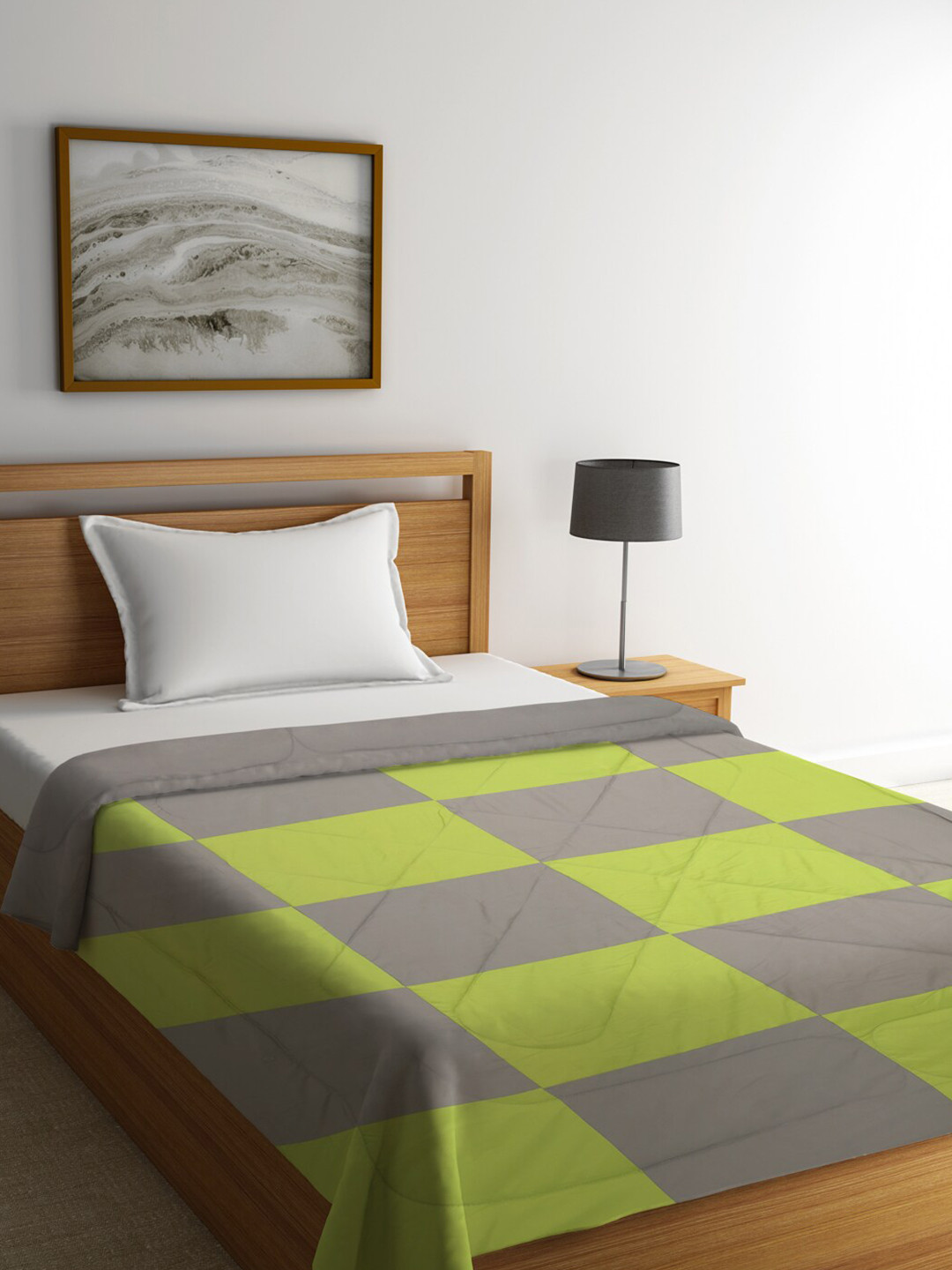 

Featherlite Grey & Green Checked AC Room 150 GSM Single Bed Comforter