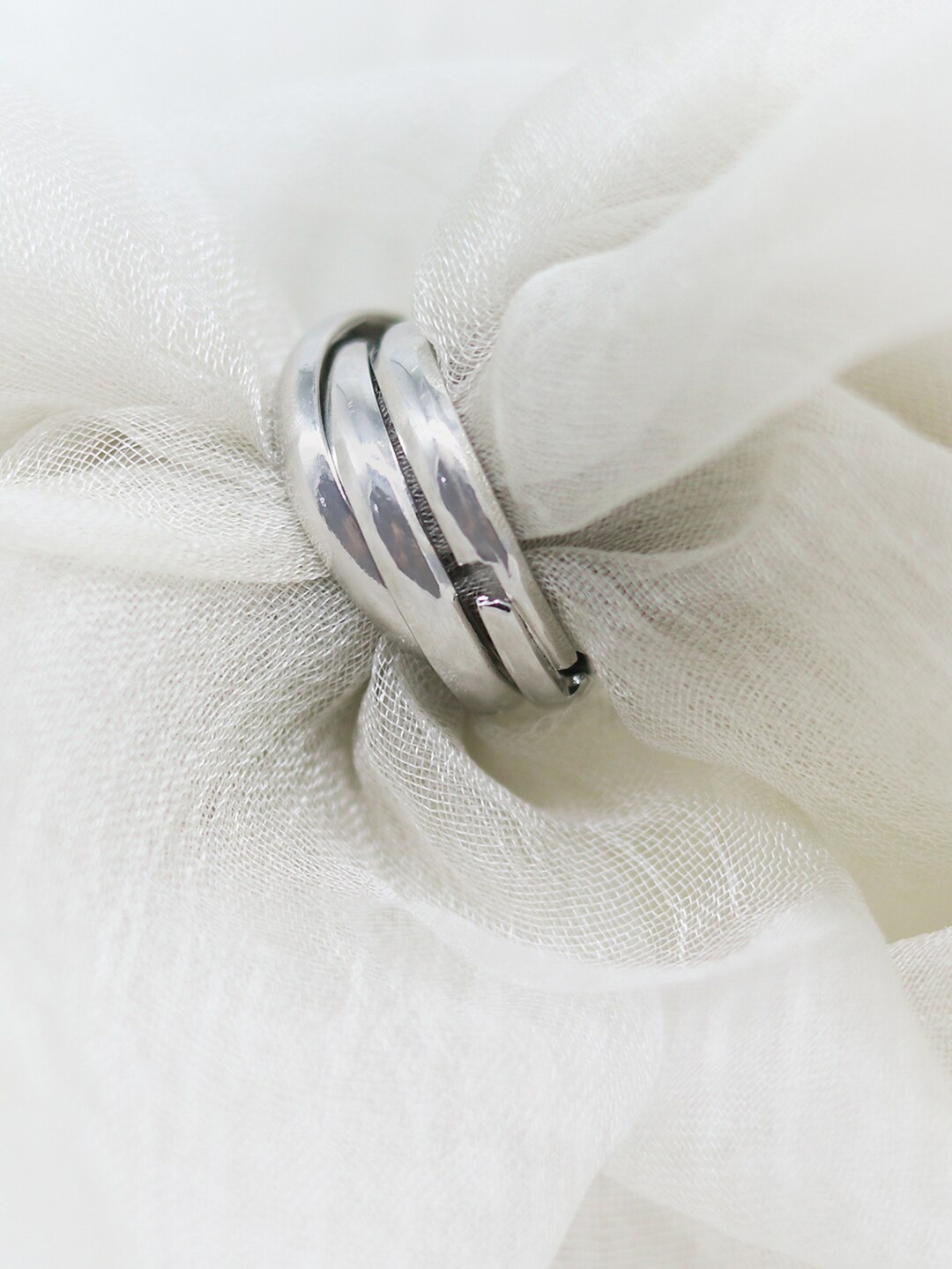 

JOKER & WITCH Silver-Toned Circlet Finger Ring