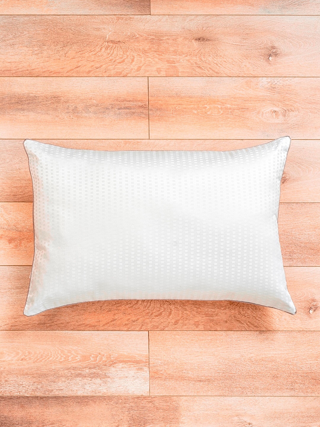 

DDecor Unisex White Striped Filled Pillow