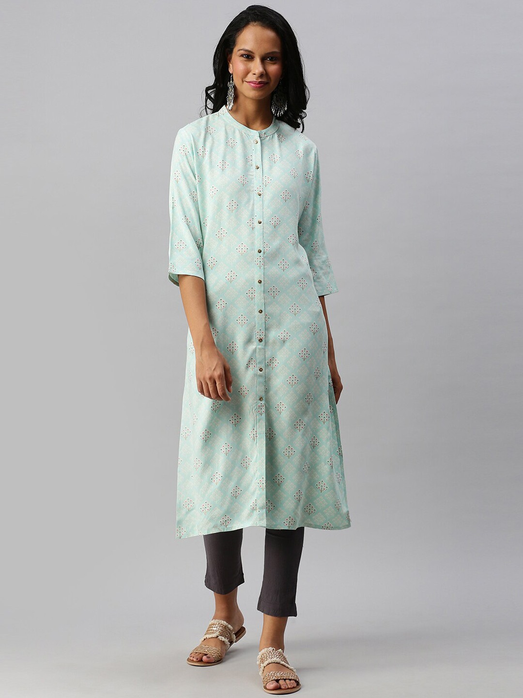 

Soch Women Blue & White Geometric Printed Kurta