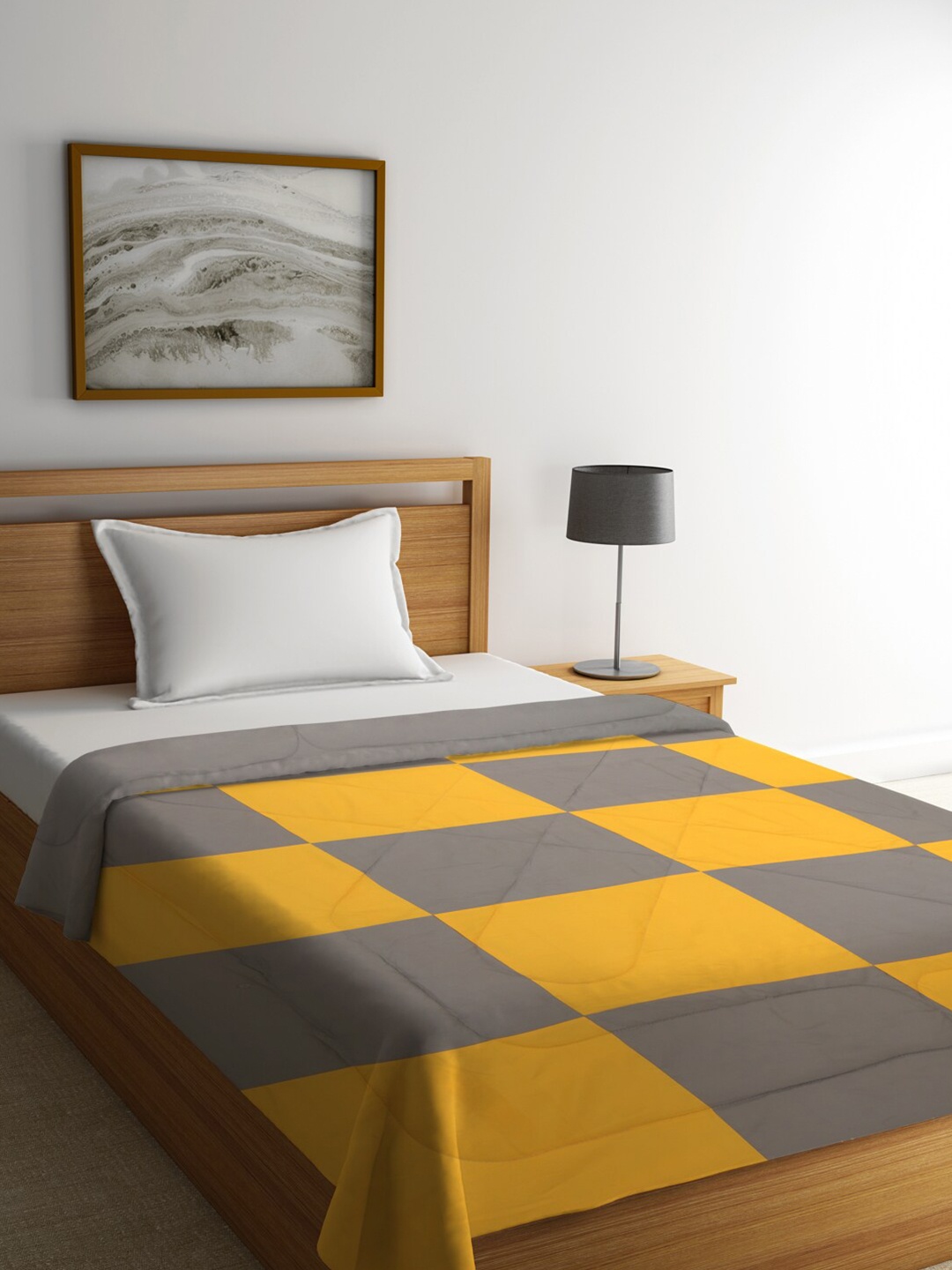 

Featherlite Grey & Yellow Checked AC Room 150 GSM Single Bed Comforter