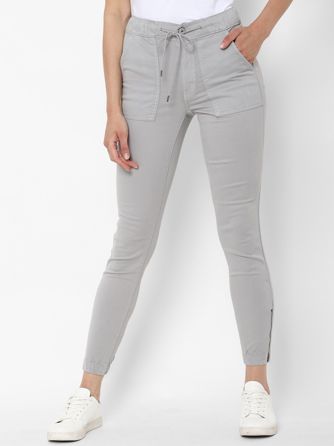 

AMERICAN EAGLE OUTFITTERS Women Grey Solid Skinny-Fit Treggings