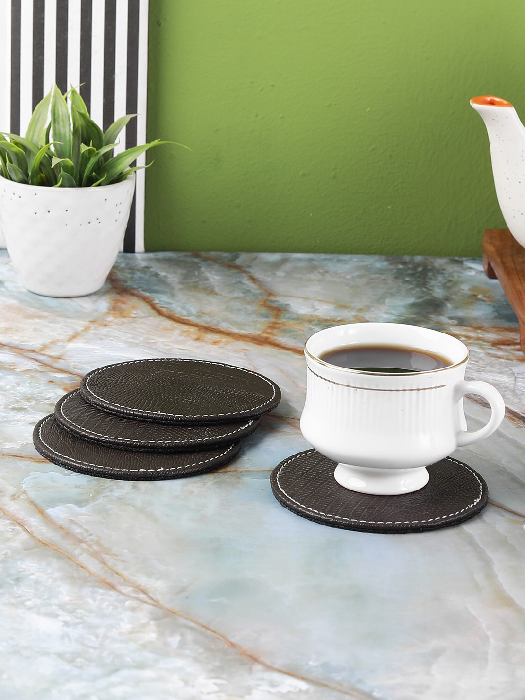 

The Decor Mart Pack Set Of 4 Brown Faux Leather Circular Coasters