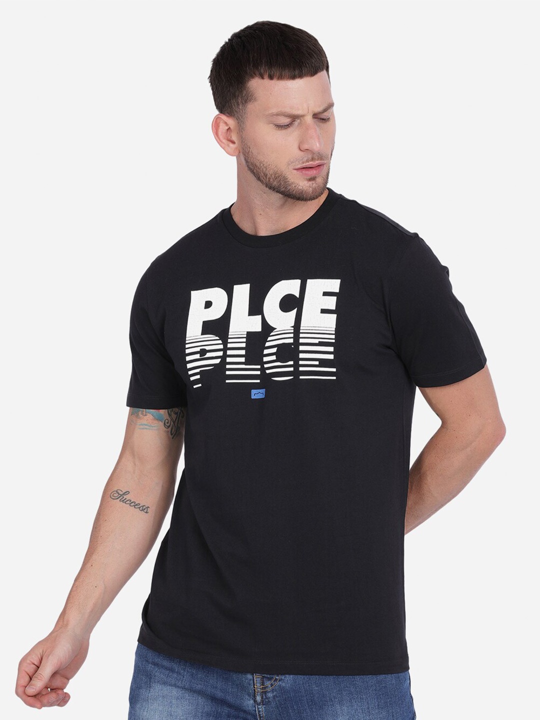 

883 Police Men Black Printed Applique T-shirt