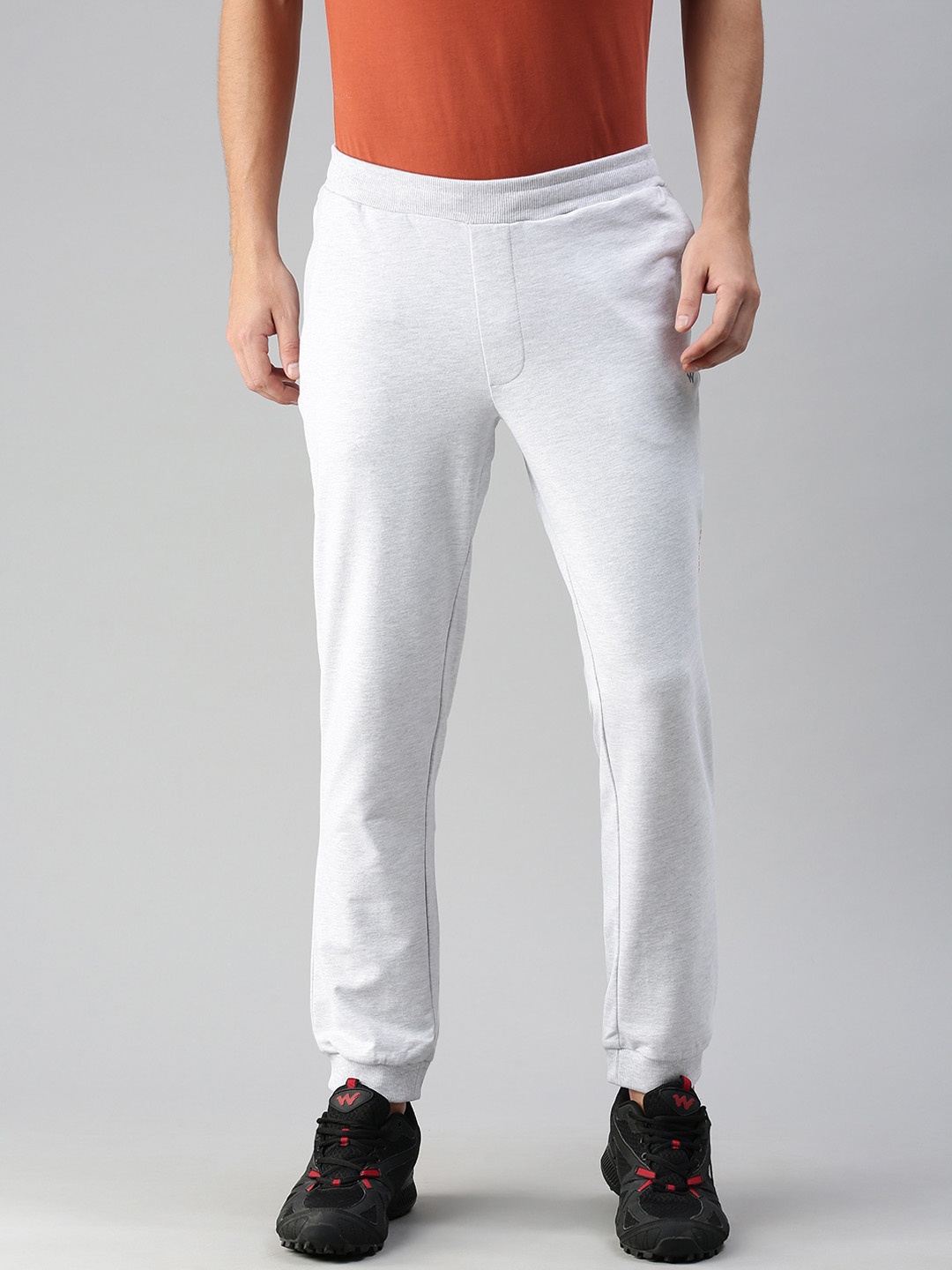 

Wildcraft Men Grey Melange Solid Joggers