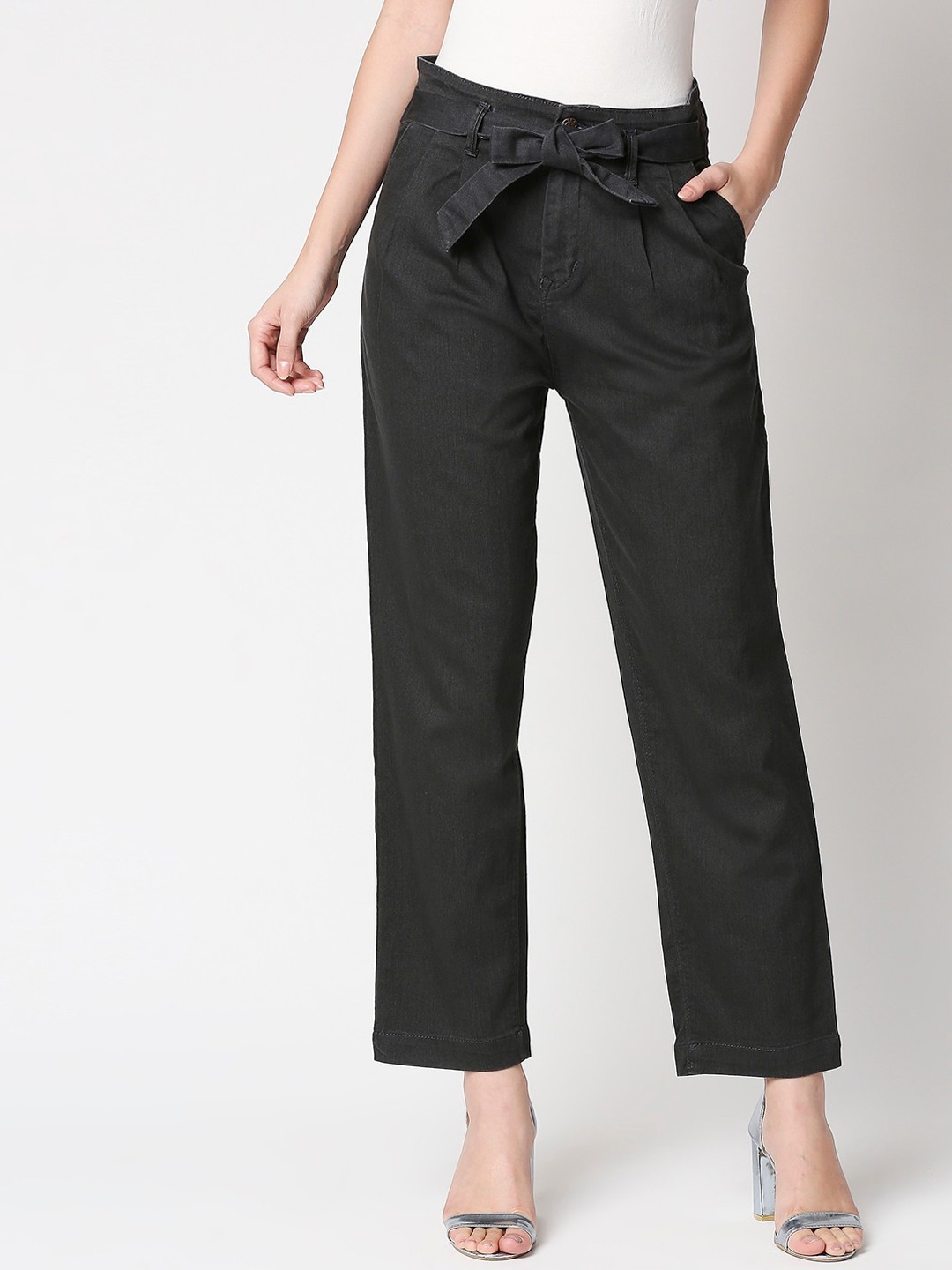 

High Star Women Grey Straight Fit High-Rise Jeans