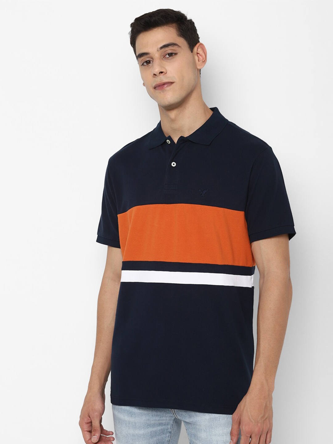 

AMERICAN EAGLE OUTFITTERS Men Blue & Orange Colourblocked Polo Collar T-shirt