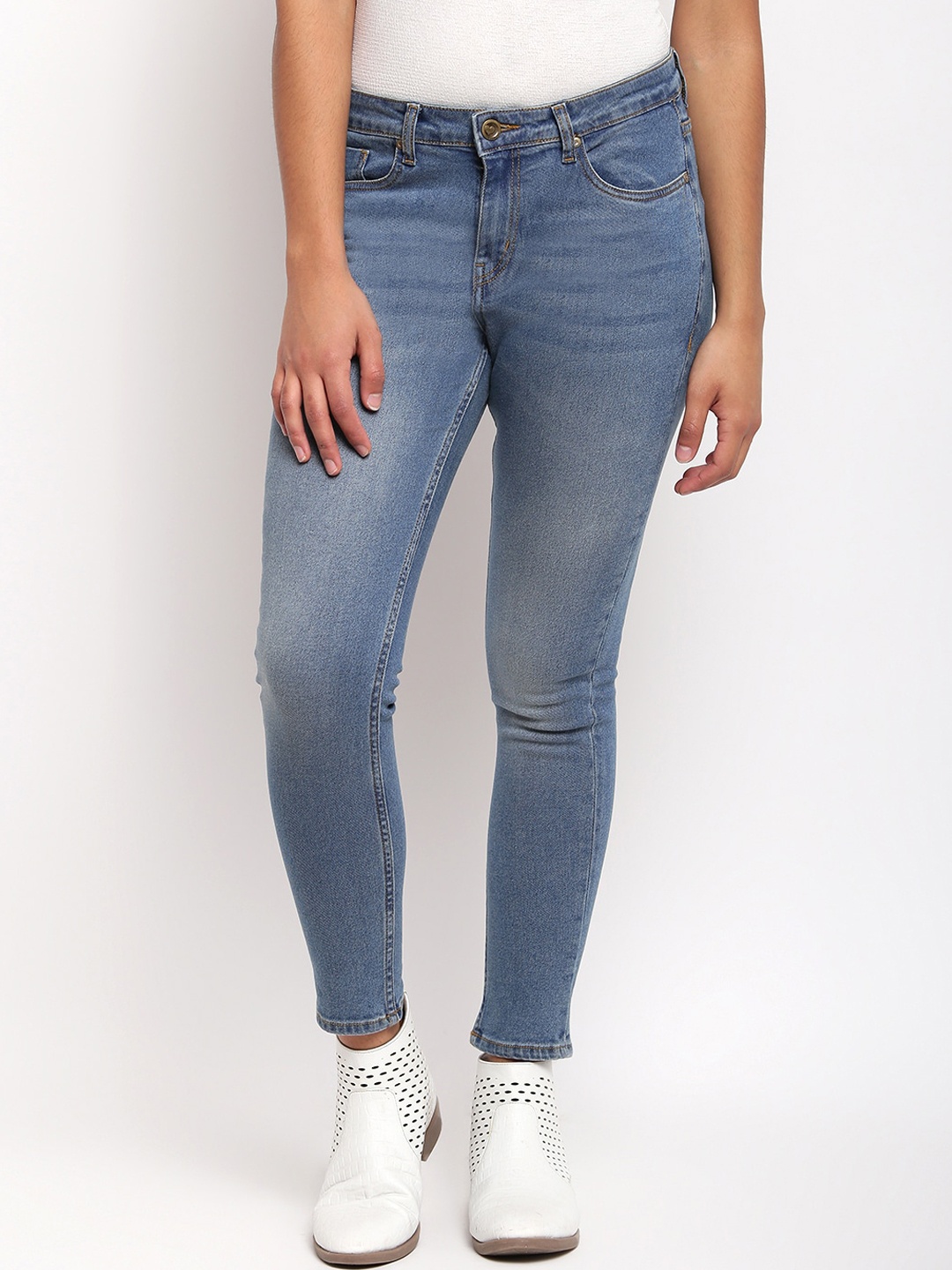

TALES & STORIES Women Blue Cotton Blend Skinny Fit & Light Fade Stretchable Jeans