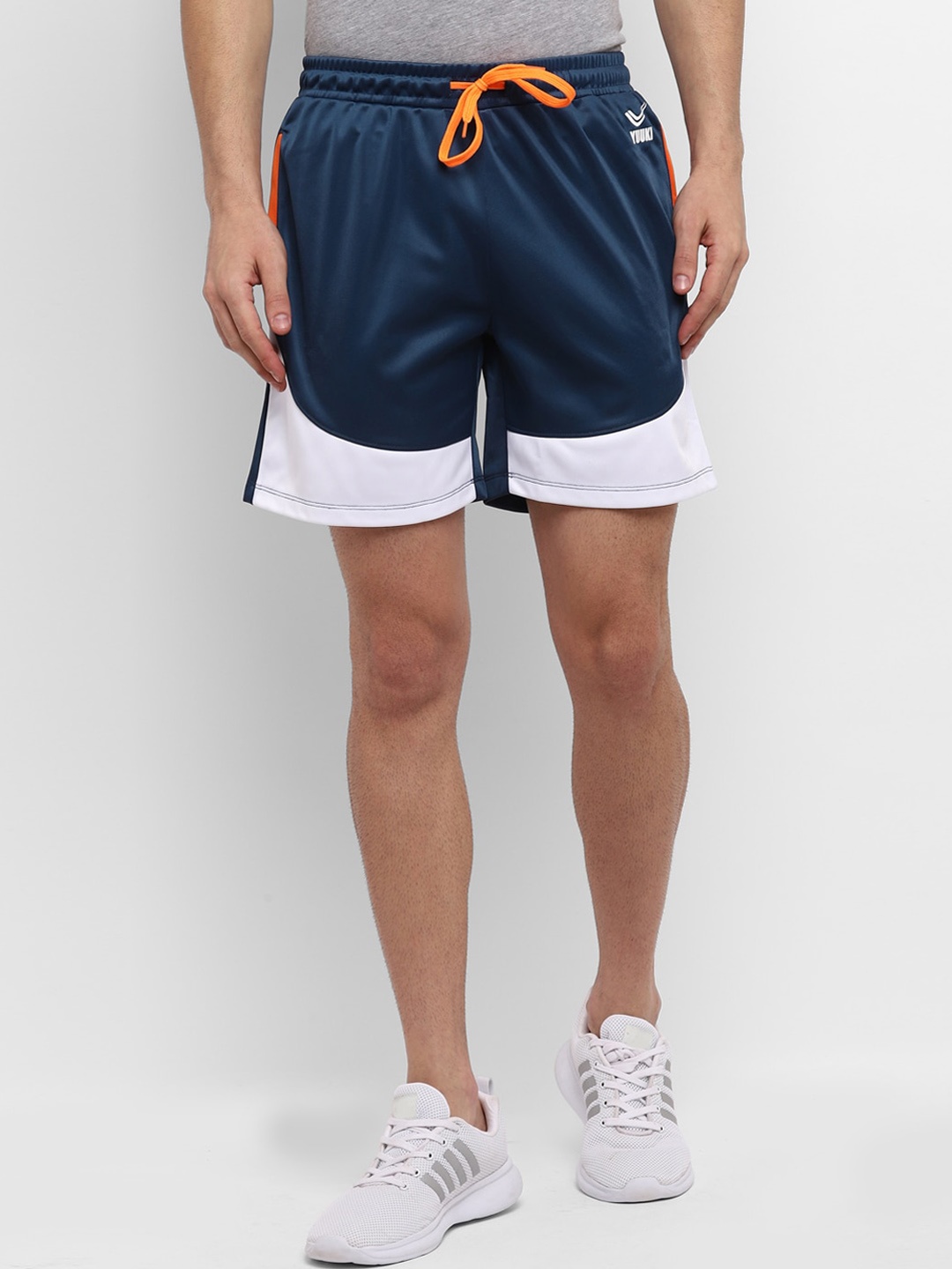

Yuuki Men Teal Blue & White Colourblocked Mid-Rise Rapid-Dry Running Sports Shorts