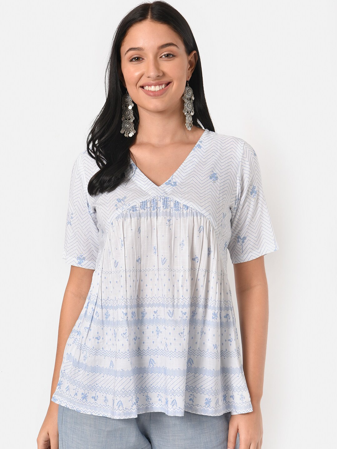 Saaki Women White Geometric Printed A-Line Top