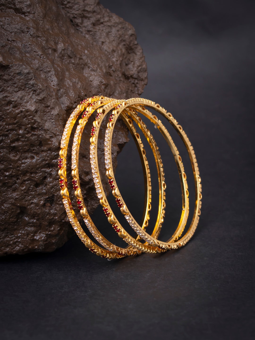 

Sukkhi Set Of 4 Gold-Plated Red & White Austrian Diamond-Studded Bangles