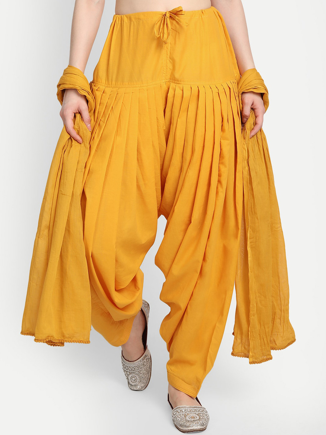 

fabGLOBAL Women Yellow Solid Cotton Patiala With Dupatta