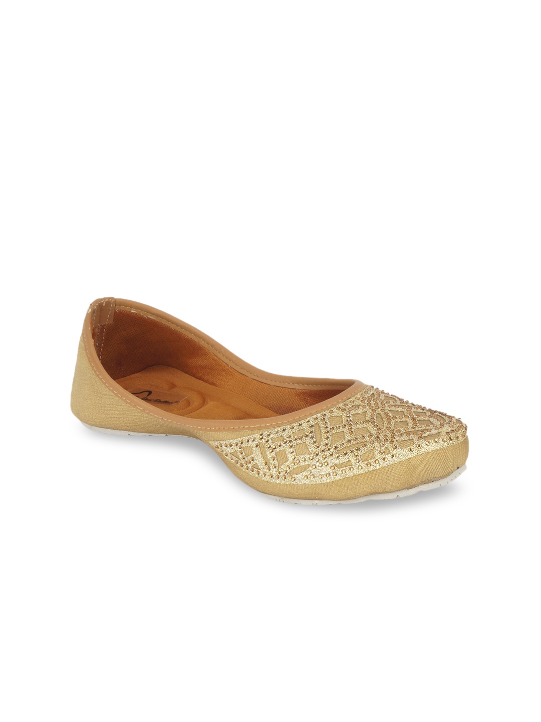 

The Desi Dulhan Women Gold-Toned Leather Embroidered Mojaris