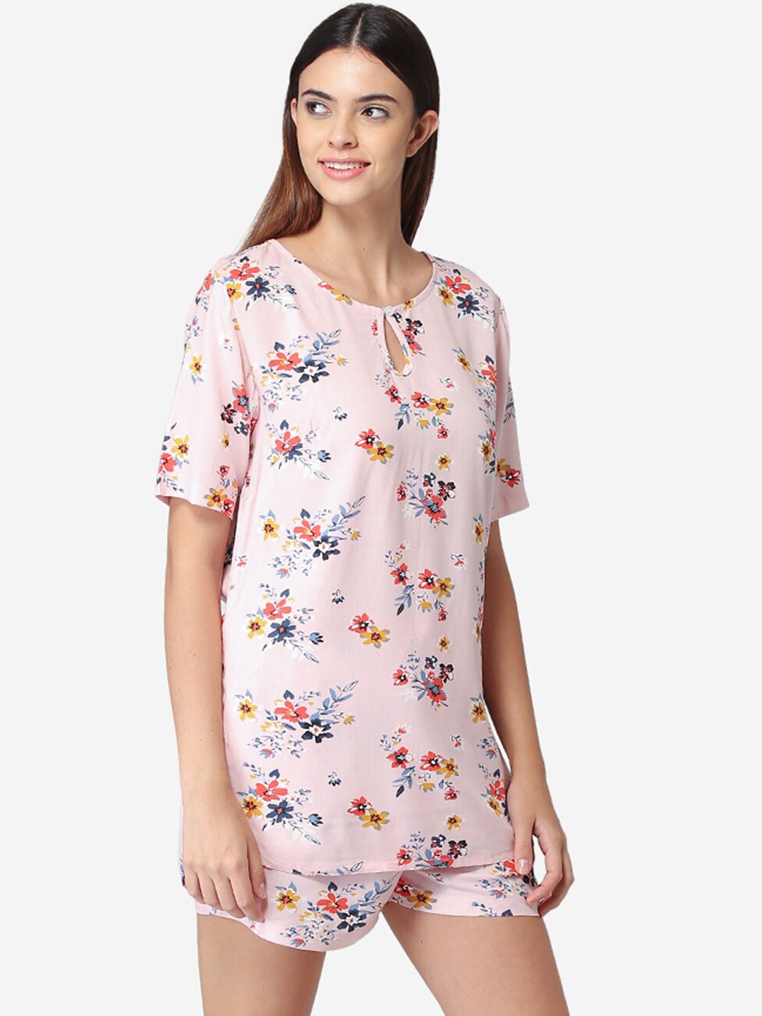 

Fluffalump Women Pink & Orange Printed Night suit
