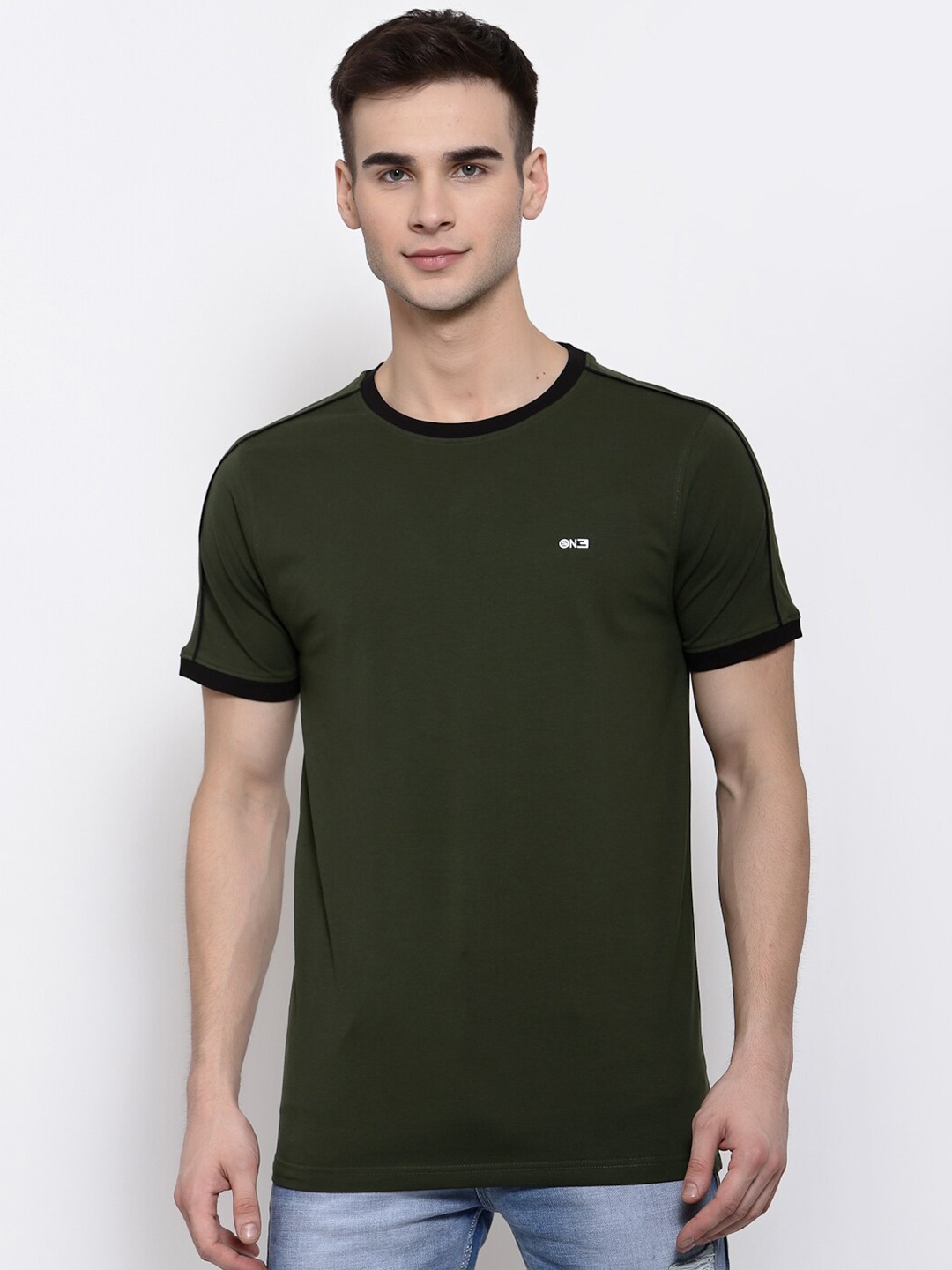 

513 Men Olive Green Applique T-shirt