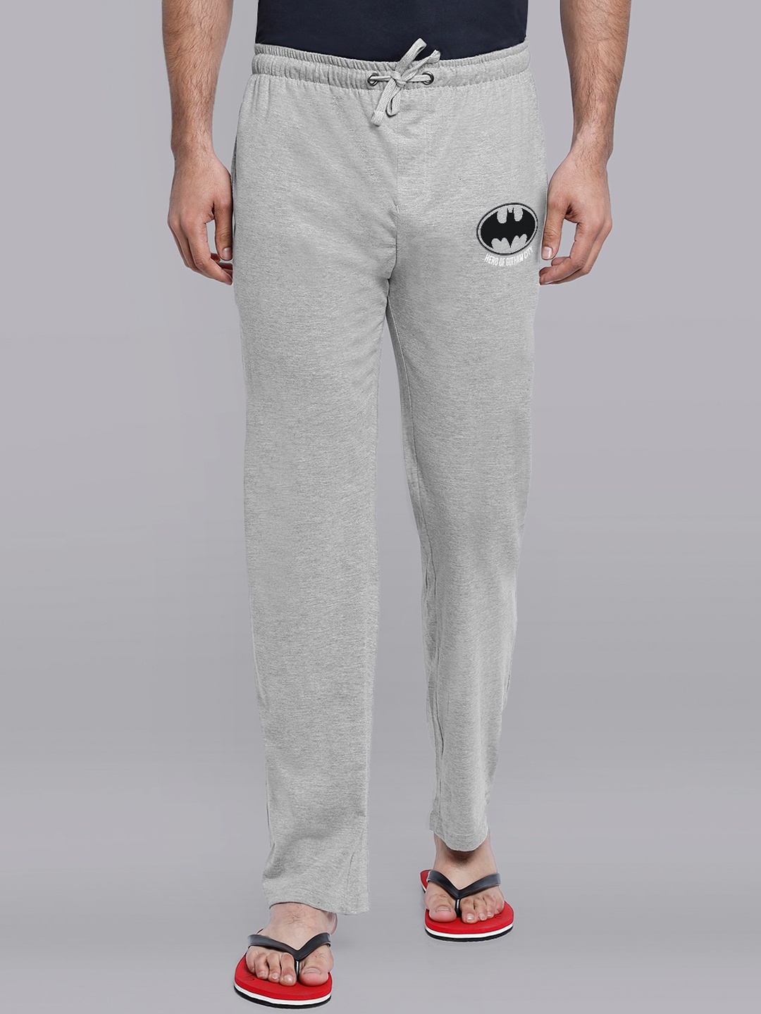 

Free Authority Men Grey Batman Featured Lounge Pants