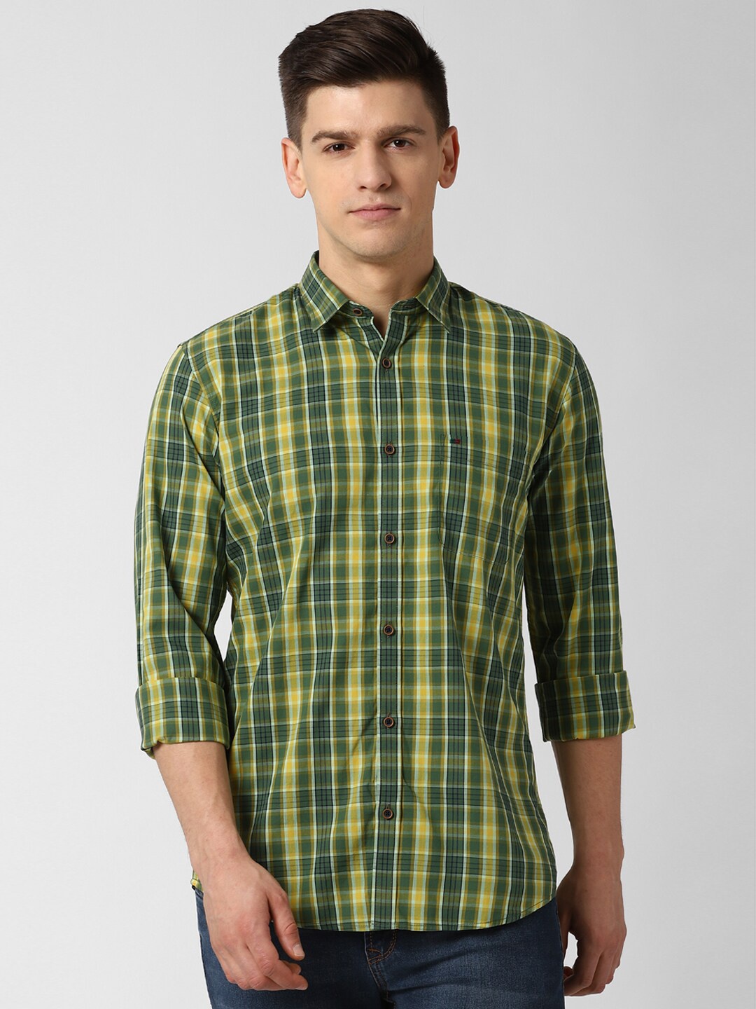 

Peter England Casuals Men Green Slim Fit Checked Cotton Casual Shirt