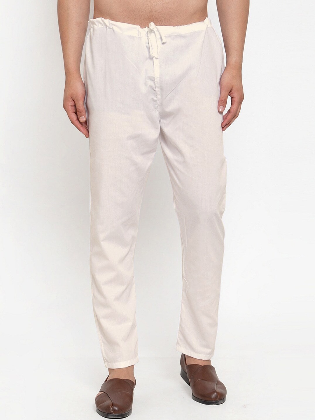 

Sanwara Men Off-White Solid Relaxed-Fit Cotton Pyjama
