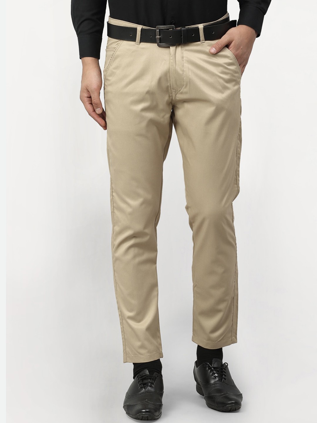 

JAINISH Men Beige Tapered Fit Formal Trousers