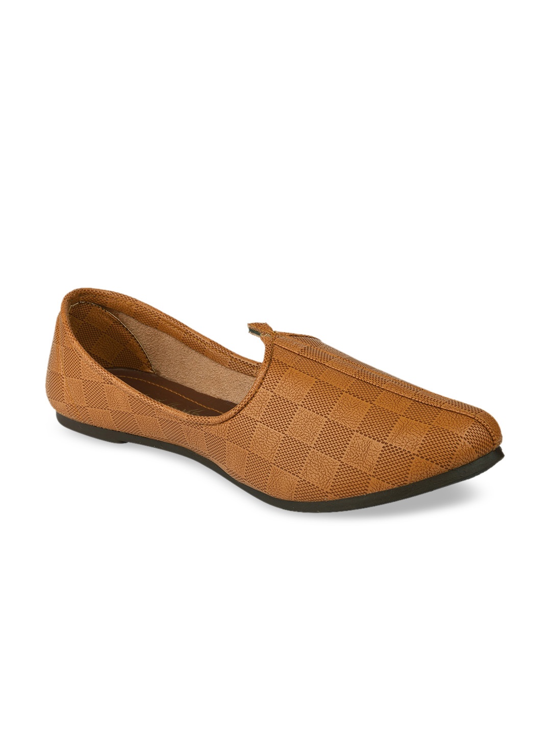 

DESI COLOUR Men Tan Textured Mojaris