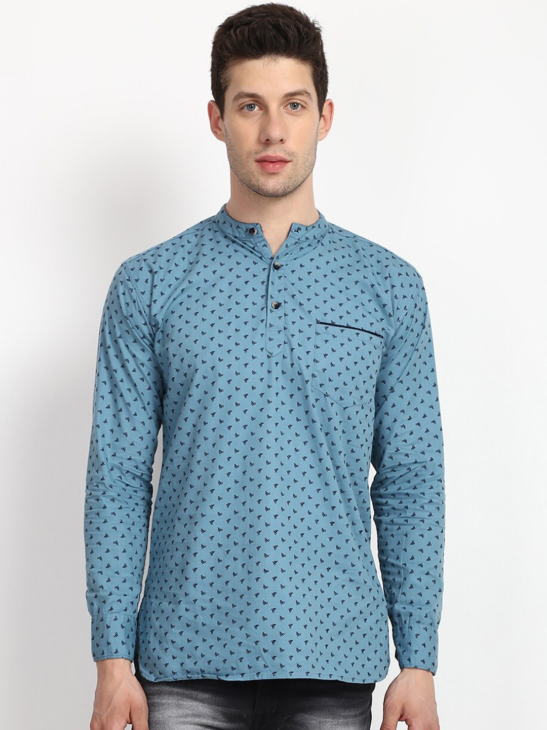 

V2 Value & Variety Men Blue Printed Casual Cotton Shirt