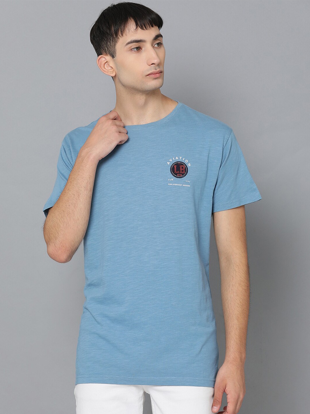 

LINDBERGH Men Blue Applique Slim Fit T-shirt