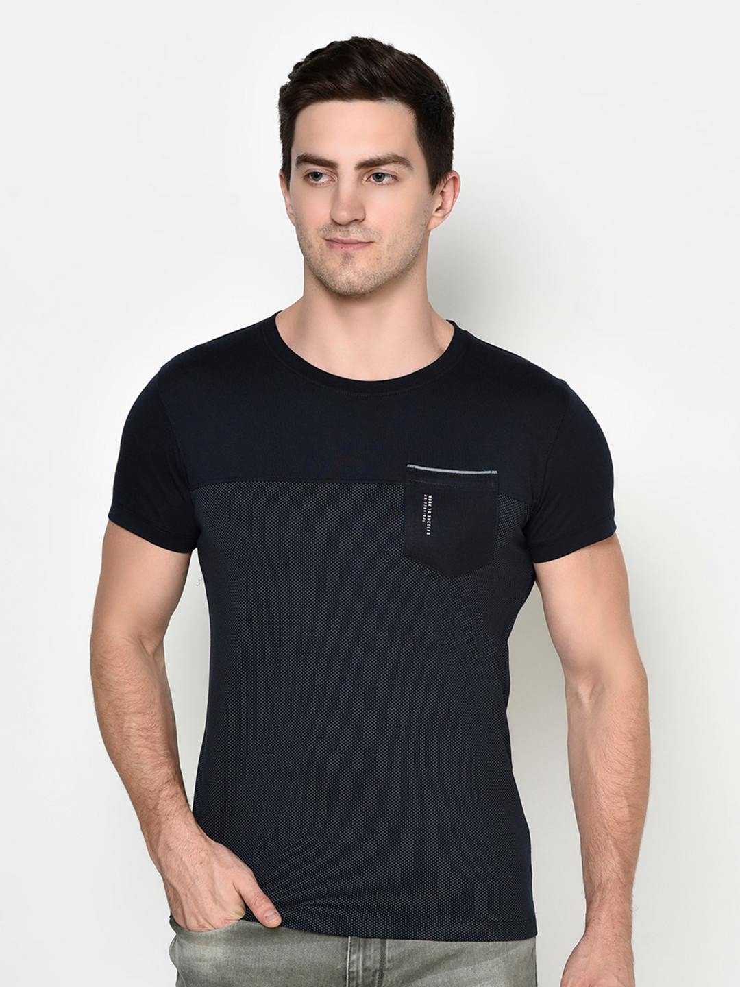 

Octave Men Navy Blue Colourblocked T-shirt