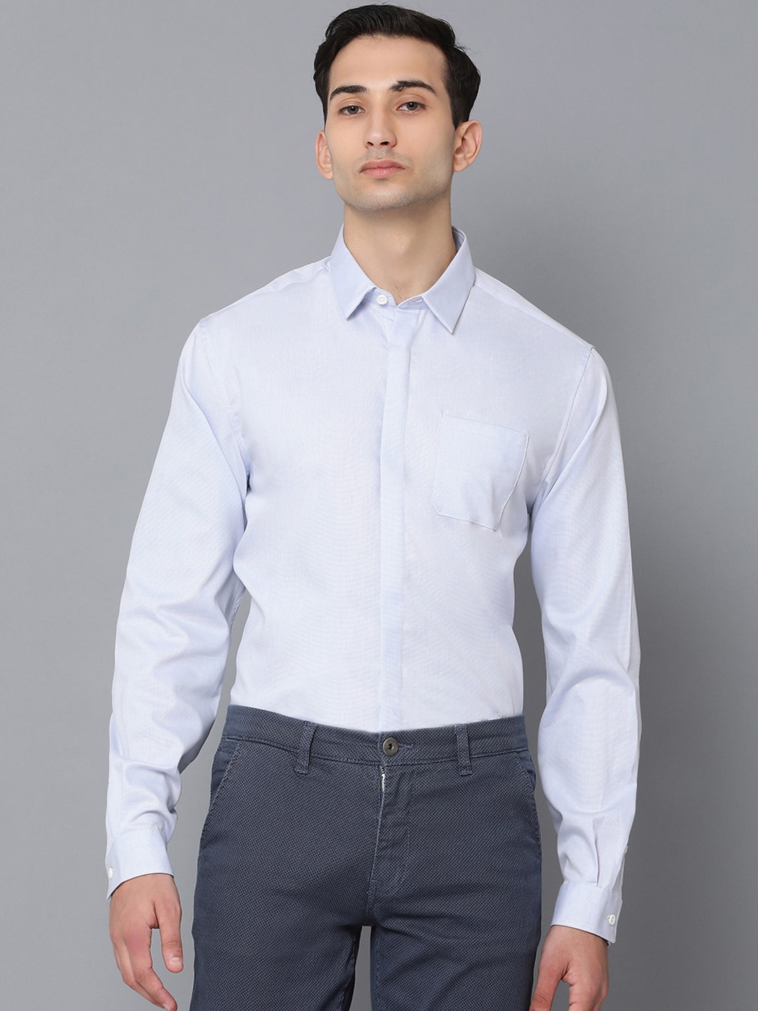 

LINDBERGH Men Blue Slim Fit Casual Shirt