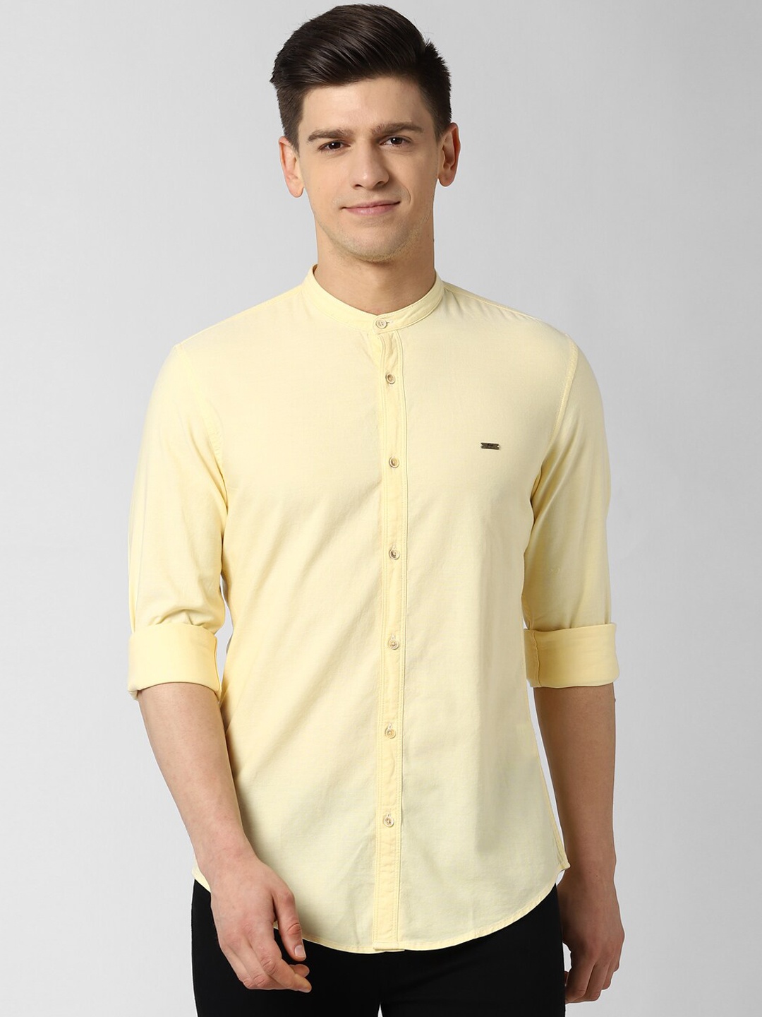 

Peter England Casuals Men Yellow Slim Fit Casual Shirt