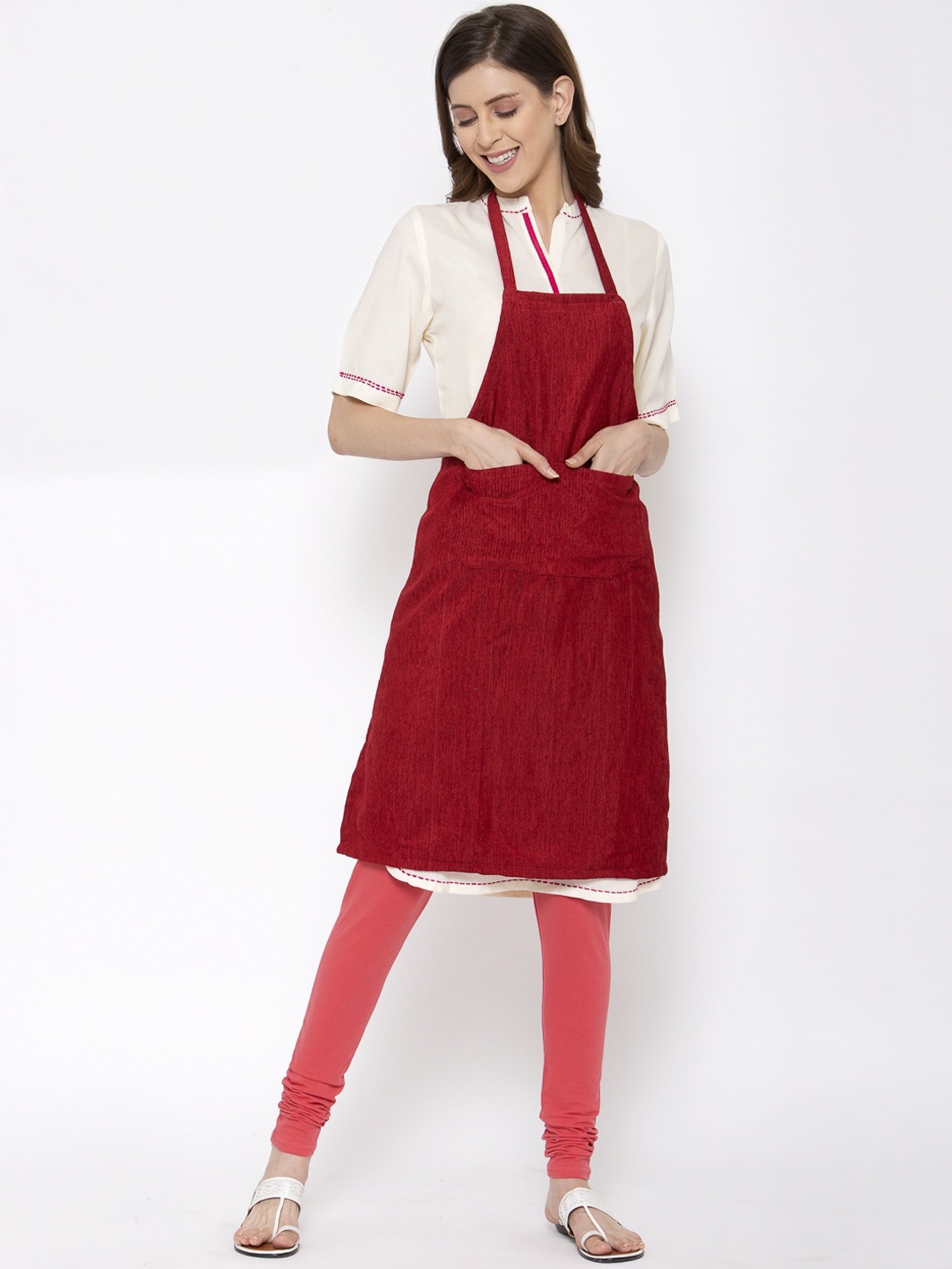 

KLOTTHE Maroon Solid Velvet 210 TC Apron