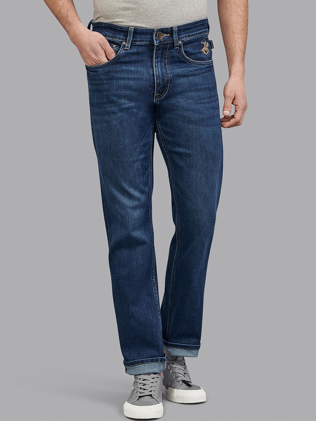 

Beverly Hills Polo Club Men Blue Skinny Fit High-Rise Light Fade Jeans