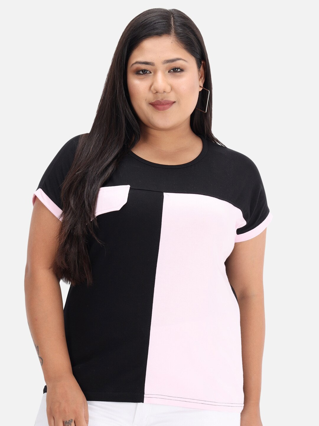 

BEYOUND SIZE - THE DRY STATE Women Black & Pink Colourblocked T-shirt